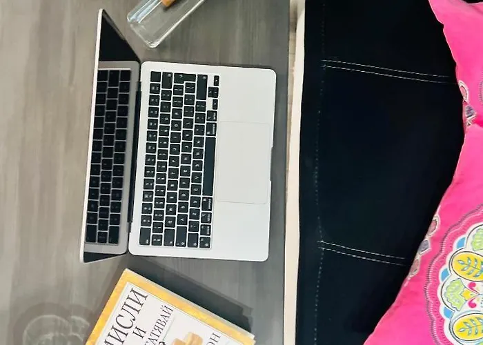 アパート Flower House 7 *