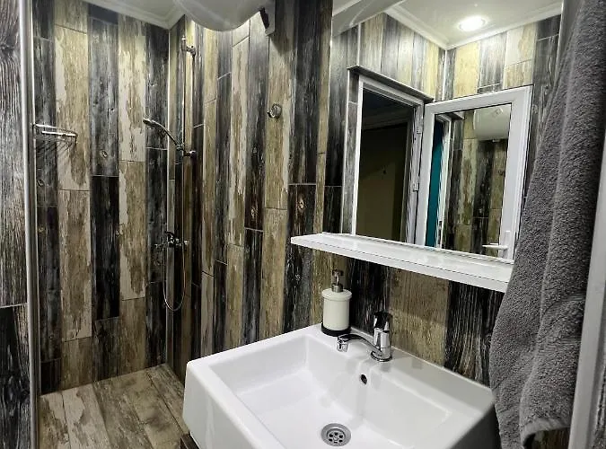 アパート Flower House 7 *